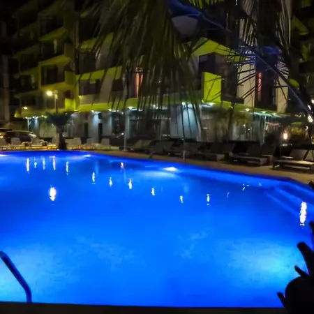 Side Luxury - Pool & Langa Plaja * Năvodari